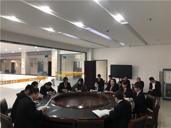 社旗县法院组织干警开展专题研讨活动