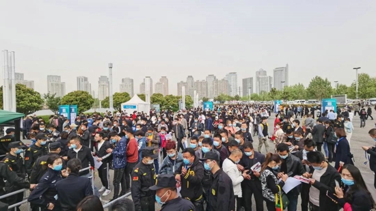 盛况空前，2021郑州门窗业暨定制家居及家具产业博览会隆重开幕!