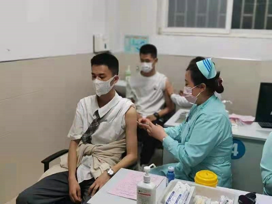 三天共完成新冠疫苗接种54803人 郑州市金水区新冠疫苗接种有序进行