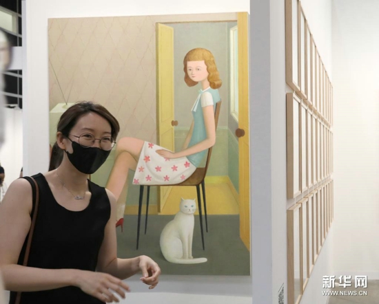 巴塞尔艺术展香港展会开幕 百余家国际艺廊亮相