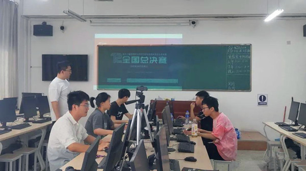南阳职业学院学子在第十二届蓝桥杯全国软件类总决赛中再获佳绩