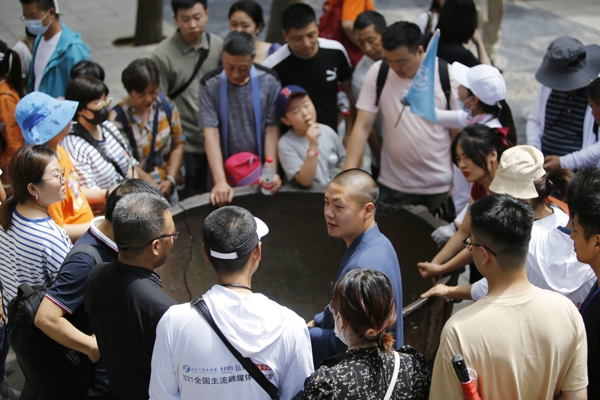 主流融媒体看河南采访团夏日谒少林，再续禅宗祖庭缘分