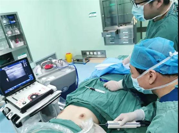 新野县人民医院成功引进乳腺旋切治疗技术