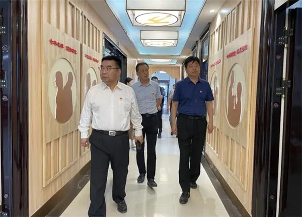 河南省高级人民法院领导到宁陵县法院调研家事审判工作