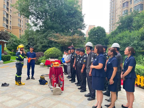 南阳消防支队打造立体化宣传模式 拒绝电动车“进楼入户”