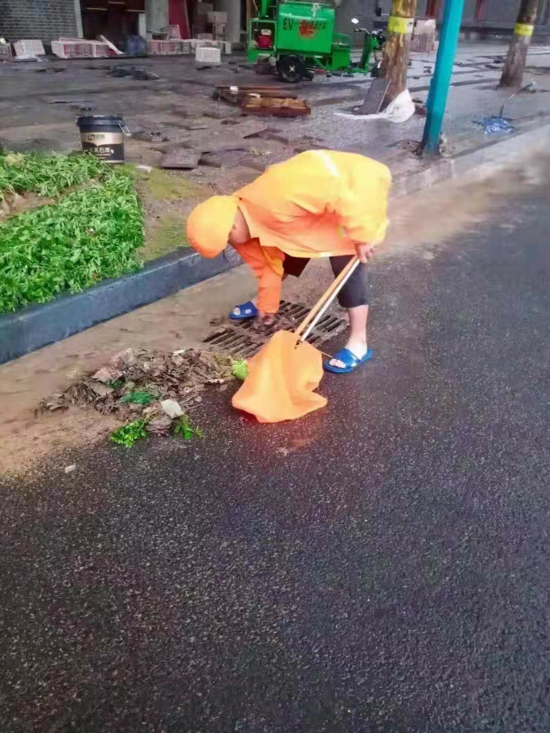 相信，有我！暴雨过境，郑州市金水区全力以赴做好防汛救灾工作和保障工作