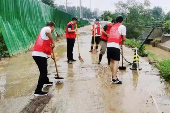 浙江一爱心公司杭州经纬度贸易有限公司支援郑州高新区石佛办事处