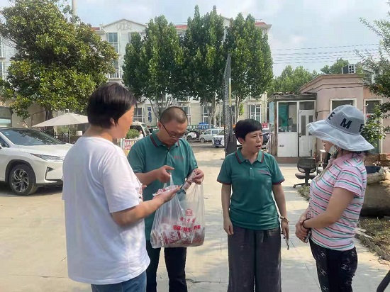 前方有你，后方有我！防疫救灾，我们在一起！