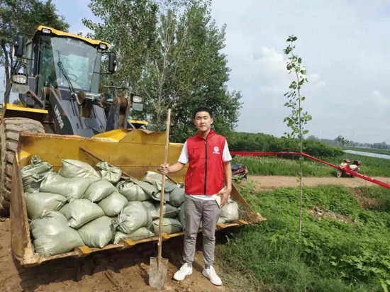 抗洪救灾，“返家乡社会实践”在行动！