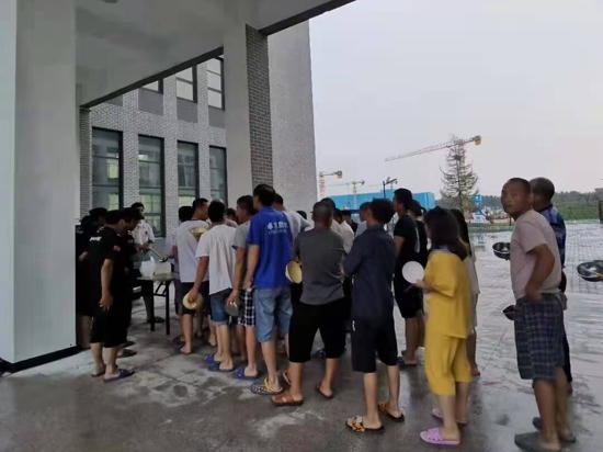 抗洪救灾，“返家乡社会实践”在行动！