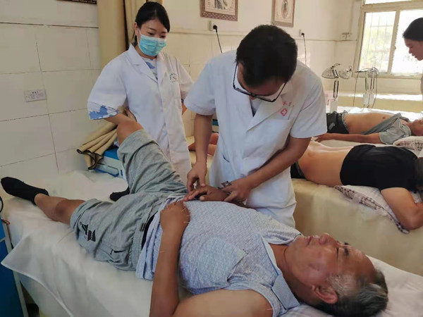 邓州市高集卫生院：重预防精医技优服务保健康