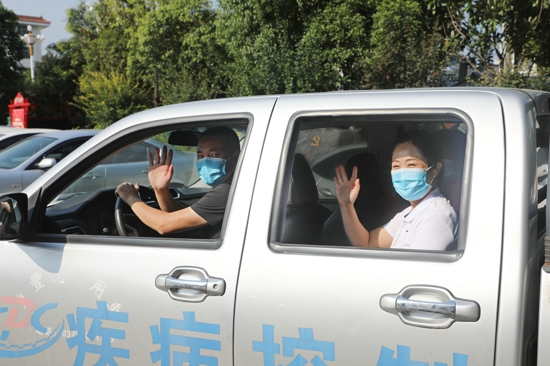 “风雨同州”  宝丰疾控流调队员今日启程驰援郑州
