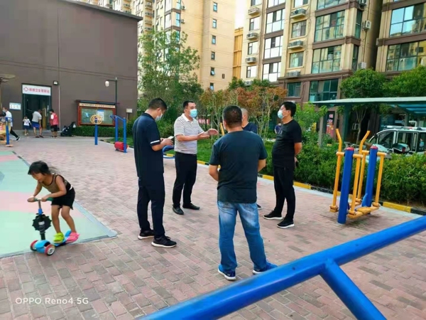 抗疫夫妻档，夫妻齐心，携手战“疫”