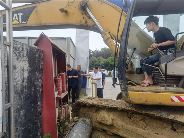 唐河滨河街道:防汛治涝扎实抓 监测排查保出行