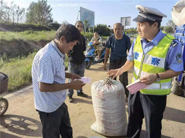 新野县公安局：大走访 访出警民一家亲 “双提升” 生出警民鱼水情