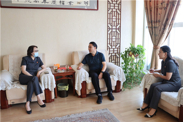 南阳宛城区法院:主动提供法律服务 帮助企业规避经营风险