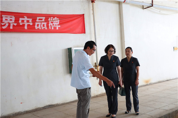 南阳宛城区法院:主动提供法律服务 帮助企业规避经营风险