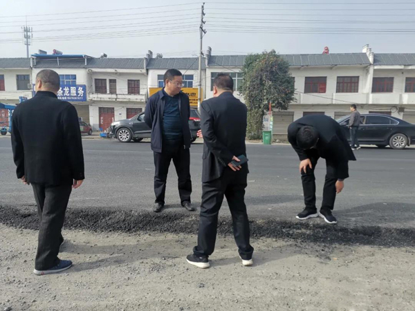 邓州市公路局：积极推进过境公路修复改造 促进地方经济建设发展