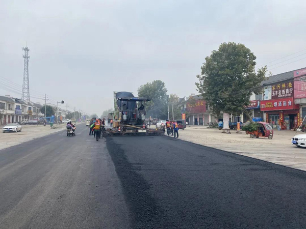 邓州市公路局：积极推进过境公路修复改造 促进地方经济建设发展