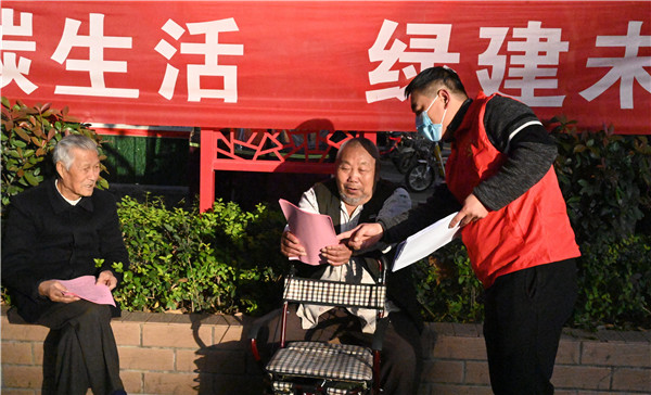 南阳高新区法院组织开展“学习公民防疫行为准则”主题党日活动
