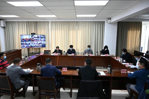 河南省召开2021年度互联网行业党组织书记抓党建工作述职评议会议