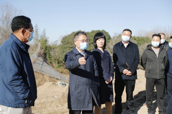 郑州市金水区党政一把手入企“会诊”  打通堵点解决难点