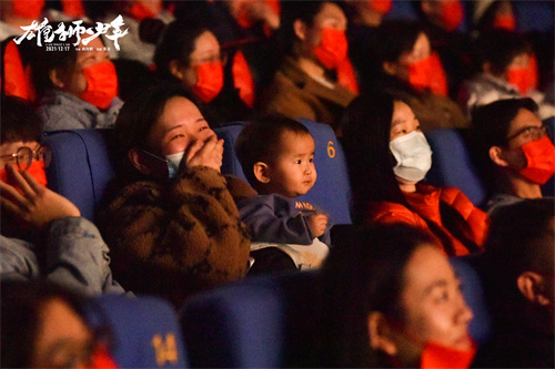 电影《雄狮少年》郑州路演口碑不俗 大规模点映明日开启