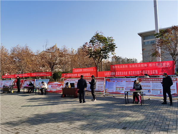 社旗县公安局积极开展宪法宣传周活动