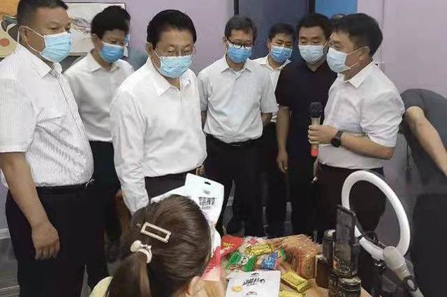 邓州市电商产业如火如荼