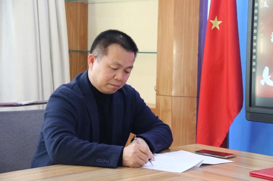 河南省学生安全救助基金会与河南胤熙文化传媒有限公司达成战略合作