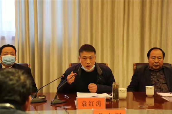 邓州市法院召开优化法治化营商环境民营企业家座谈会