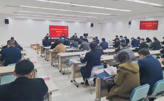 河南省第12期新的社会阶层人士培训班开班