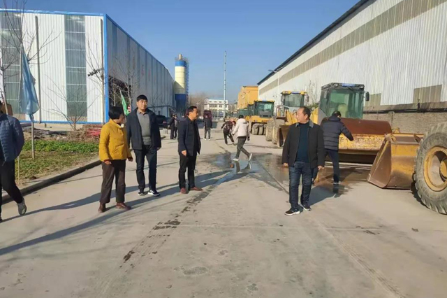河南省交通事业发展中心对邓州市2021年普通国省道管理工作进行现场评价