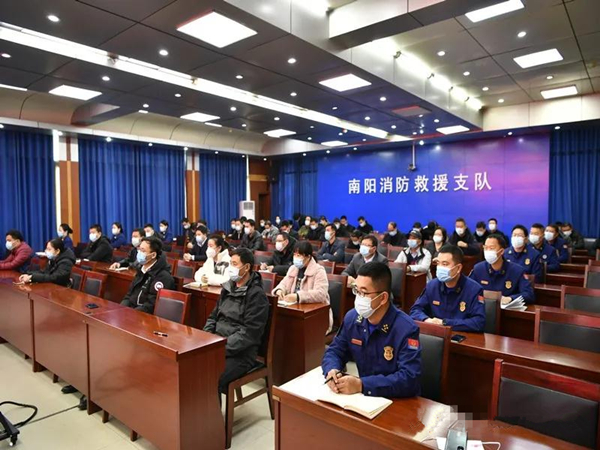 南阳市消防救援支队召开消防执法“双述双评”会议