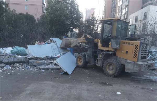 唐河泗洲街道：整治废品回收 创优生活环境