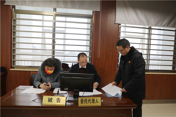 新野县法院：法官精准调解 被告当庭履行
