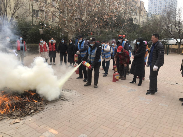郑州高新区石佛办事处通和社区开展2022年春季消防演练