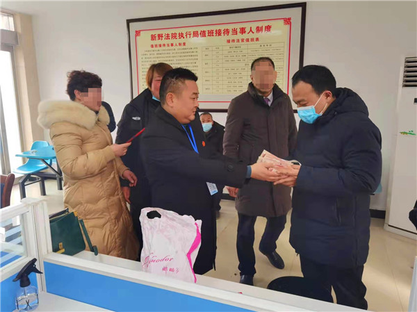 新野县法院：耐心组织双方调解 妥善处理借贷纠纷