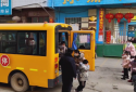 邓州林扒派出所指导幼儿园开展校车应急逃生安全演练