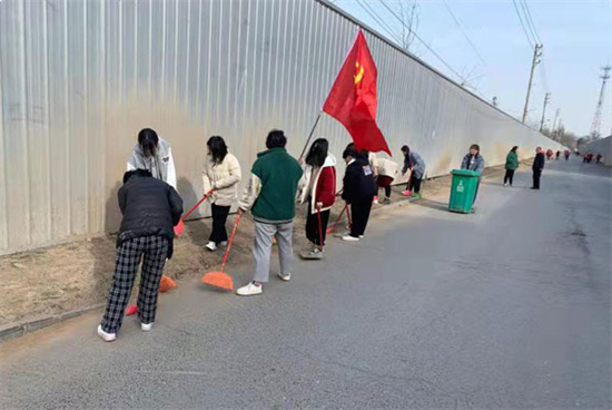 郑州市中原区须水街道小李庄村持续开展“全城清洁”行动 全民参与让环境卫生更加美丽