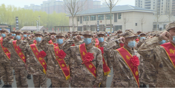 兰考县举行2022年上半年新兵入伍欢送仪式