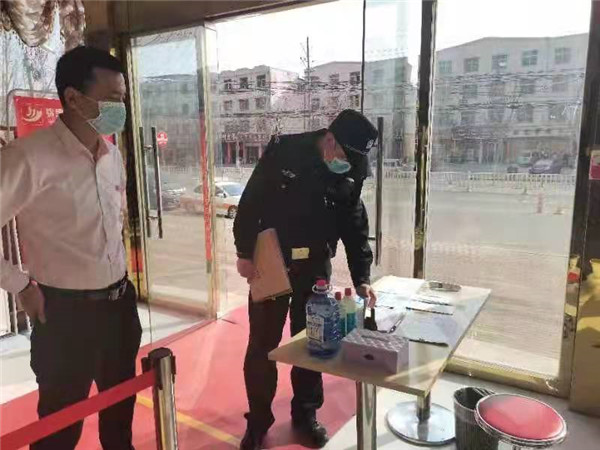 邓州市公安局新华派出所全力筑牢疫情“防护网”