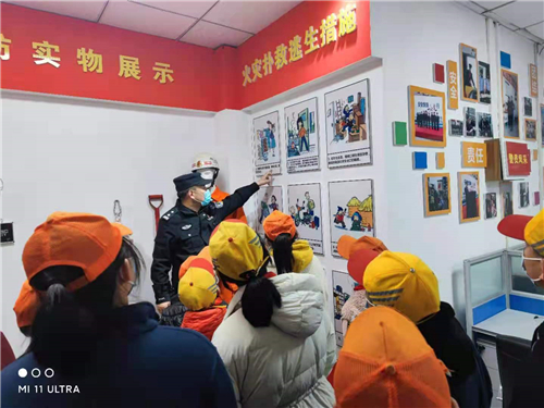 郑州二七警方深入全面开展中小学生安全教育活动