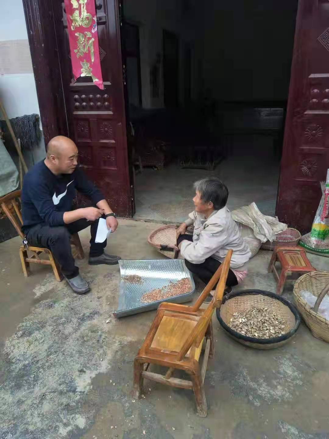 实事办在村民的心坎上 记邓州市城管局派驻小杨营镇文昌村驻村第一书记 刘海峰