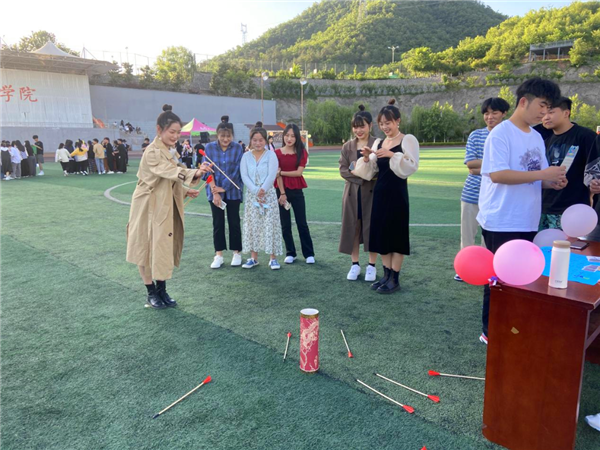 南阳职业学院第六届社团文化节圆满闭幕