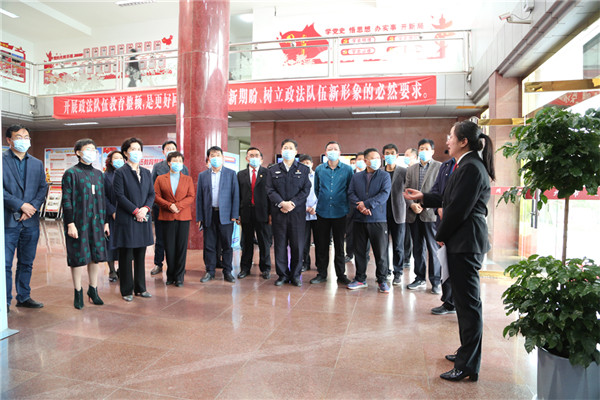南阳市政协专题调研组到邓州市法院调研指导未成年人保护工作