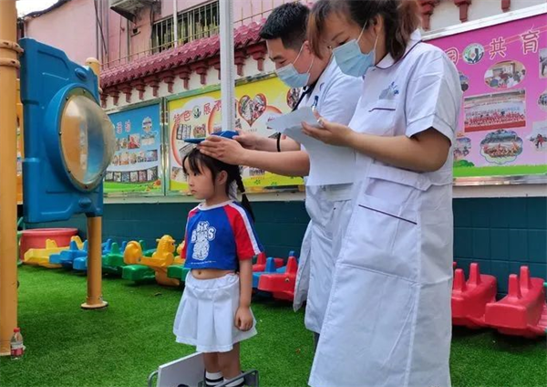 唐河县人民医院走进县直幼儿园开展儿童生长发育评估活动