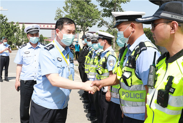 坚守一线 全程护航——邓州市公安局圆满完成2022年高考安保工作任务