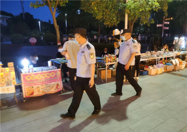 邓州市公安局：为人民巡逻站岗 护航发展显担当