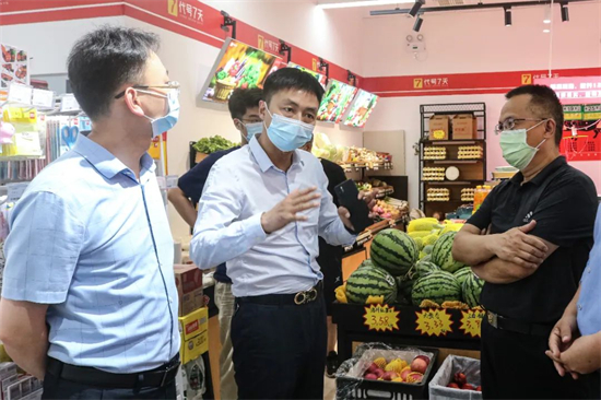 代号7天便利店助力郑州市“微菜场”民生实事建设，用心守护市民的“菜篮子”！